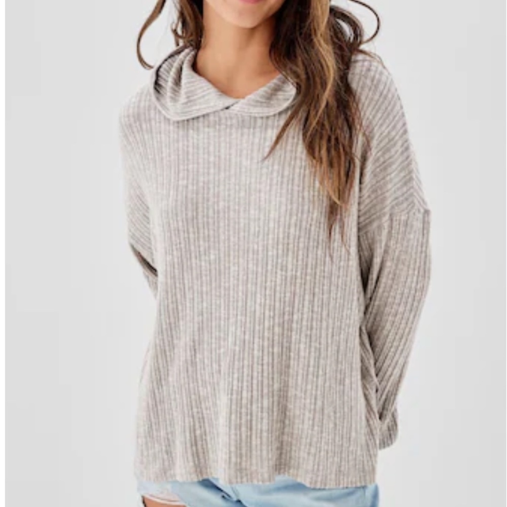 American Eagle Light Weight Ribbed Hoodie - cream